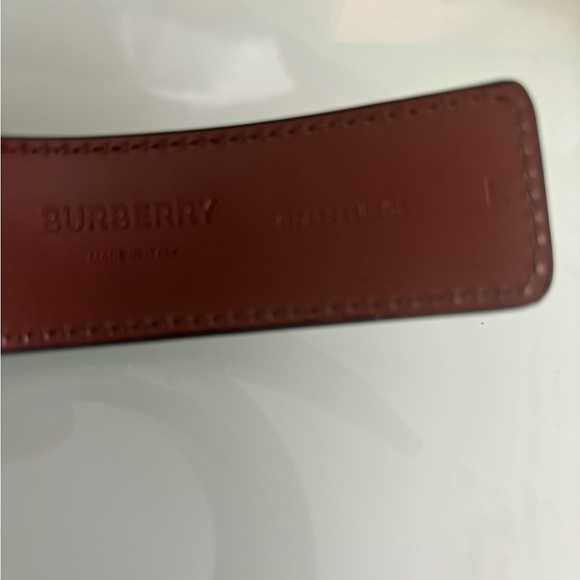 Burberry belt - Picture 5 of 7